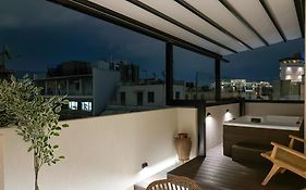 Geraniou Boutique Spot